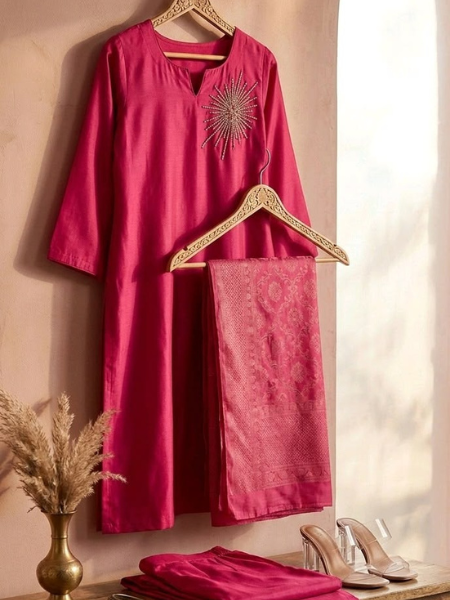 Embellished Kurta Set 1